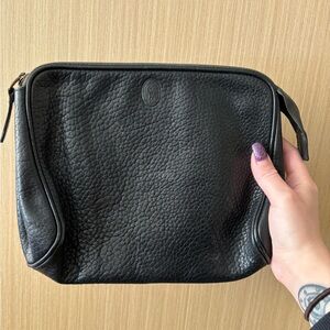 Low start- Ralph Lauren black pebbled leather clutch